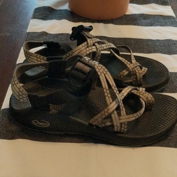 Women's Chaco sandals - Picture 3 of 4
